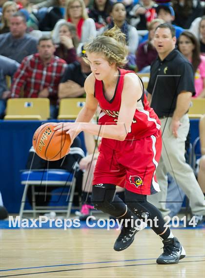 Thumbnail 3 in Fairview vs. Lacassine (LHSAA Class B Final) photogallery.