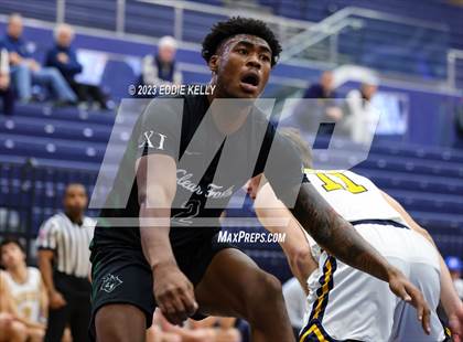 Thumbnail 2 in Highland Park vs. Clear Falls (In-N-Out Tournament) photogallery.