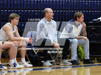 Thumbnail 3 in Highland Park vs. Clear Falls (In-N-Out Tournament) photogallery.