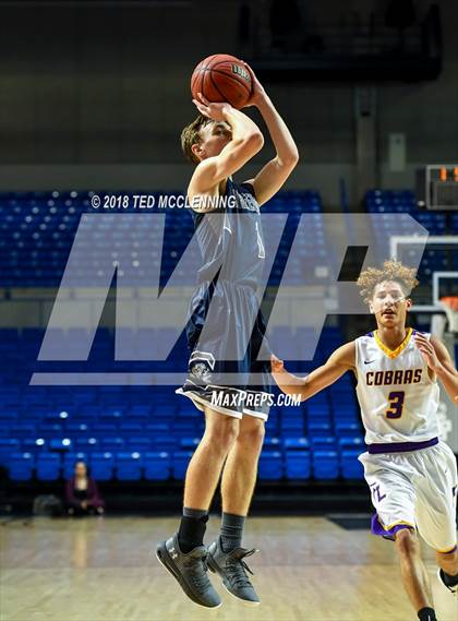 Thumbnail 2 in Fountain Lake vs. Greenwood photogallery.
