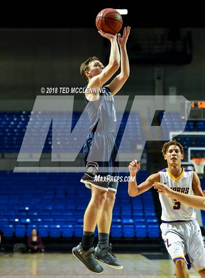 Thumbnail 3 in Fountain Lake vs. Greenwood photogallery.