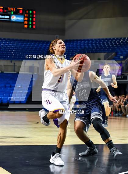 Thumbnail 1 in Fountain Lake vs. Greenwood photogallery.