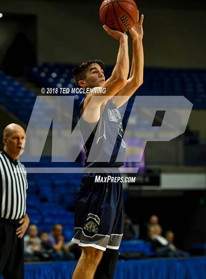 Thumbnail 1 in Fountain Lake vs. Greenwood photogallery.