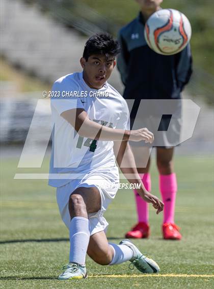 Thumbnail 2 in Eureka vs Sonoma Academy photogallery.
