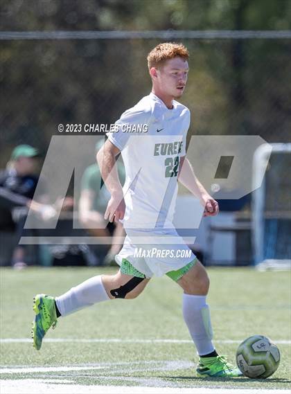 Thumbnail 2 in Eureka vs Sonoma Academy photogallery.