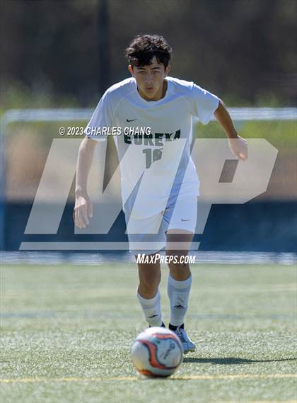 Thumbnail 3 in Eureka vs Sonoma Academy photogallery.