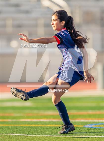 Thumbnail 1 in Villa Park @ Yorba Linda  photogallery.