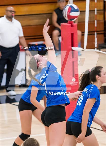 Thumbnail 1 in Foothill @ Monte Vista photogallery.