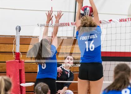 Thumbnail 2 in Foothill @ Monte Vista photogallery.