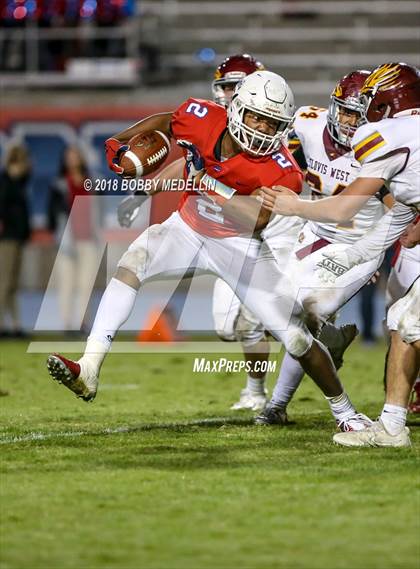 Thumbnail 2 in Clovis West vs. Buchanan photogallery.