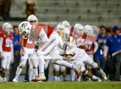 Thumbnail 2 in Clovis West vs. Buchanan photogallery.