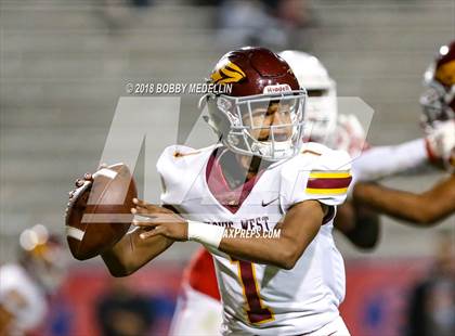Thumbnail 1 in Clovis West vs. Buchanan photogallery.