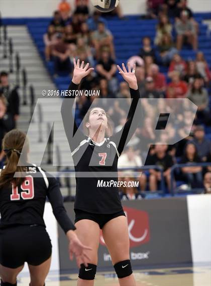Thumbnail 3 in Saint Joseph vs. Glendora (CIF SS D3 Final) photogallery.