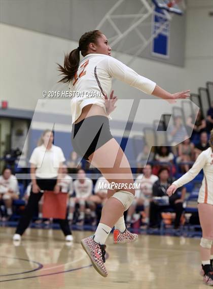 Thumbnail 2 in Saint Joseph vs. Glendora (CIF SS D3 Final) photogallery.