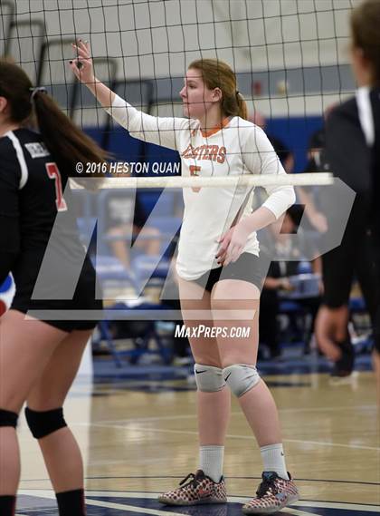 Thumbnail 2 in Saint Joseph vs. Glendora (CIF SS D3 Final) photogallery.