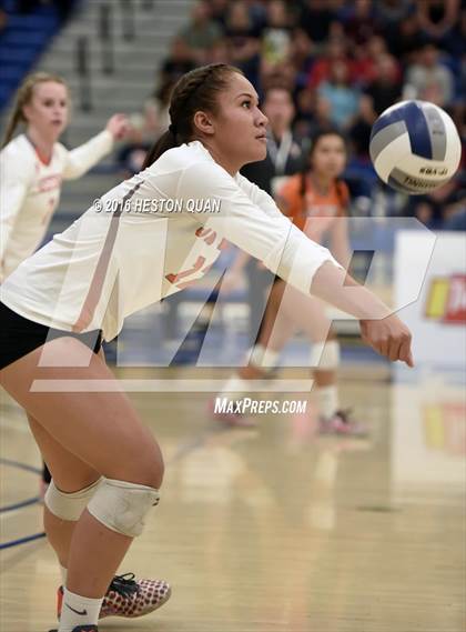 Thumbnail 2 in Saint Joseph vs. Glendora (CIF SS D3 Final) photogallery.