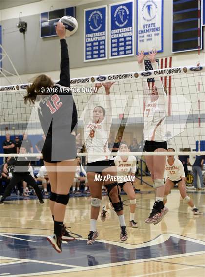Thumbnail 1 in Saint Joseph vs. Glendora (CIF SS D3 Final) photogallery.