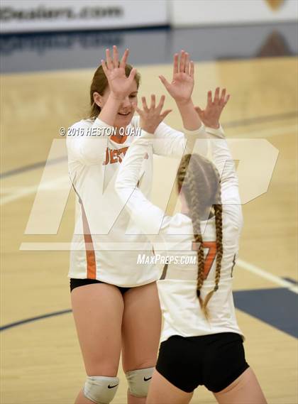 Thumbnail 2 in Saint Joseph vs. Glendora (CIF SS D3 Final) photogallery.