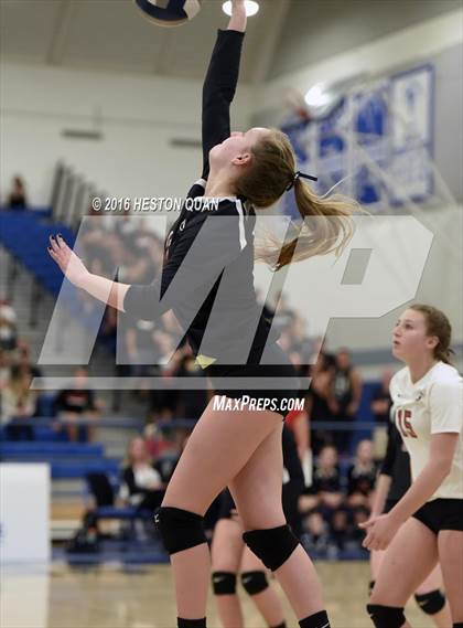 Thumbnail 1 in Saint Joseph vs. Glendora (CIF SS D3 Final) photogallery.