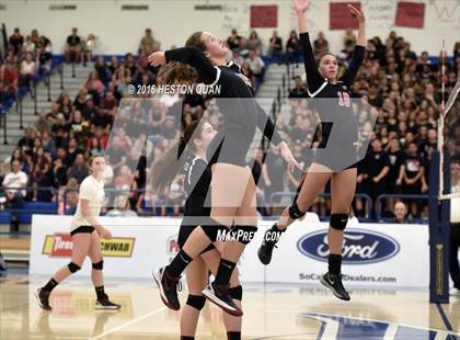 Thumbnail 1 in Saint Joseph vs. Glendora (CIF SS D3 Final) photogallery.