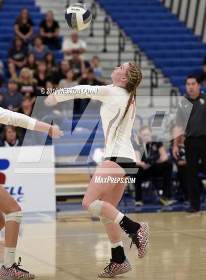Thumbnail 1 in Saint Joseph vs. Glendora (CIF SS D3 Final) photogallery.