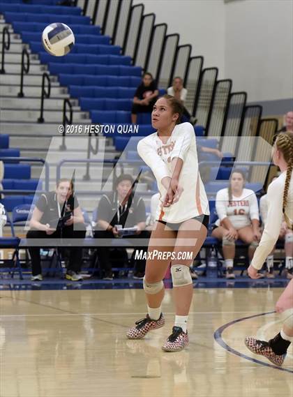 Thumbnail 1 in Saint Joseph vs. Glendora (CIF SS D3 Final) photogallery.
