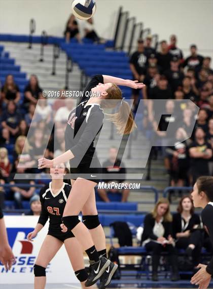 Thumbnail 3 in Saint Joseph vs. Glendora (CIF SS D3 Final) photogallery.