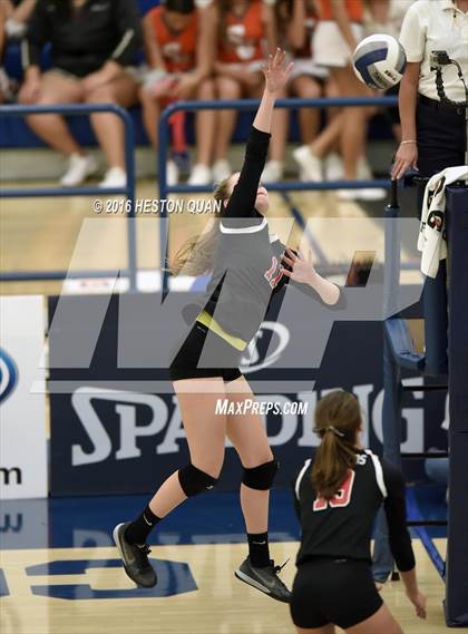 Thumbnail 2 in Saint Joseph vs. Glendora (CIF SS D3 Final) photogallery.