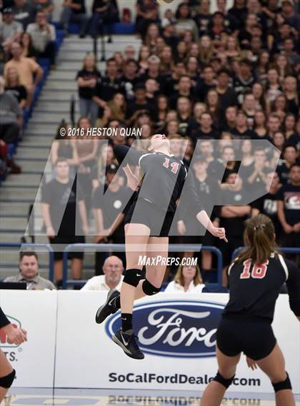 Thumbnail 2 in Saint Joseph vs. Glendora (CIF SS D3 Final) photogallery.