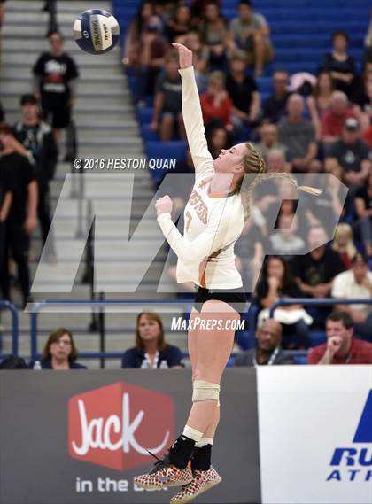 Thumbnail 2 in Saint Joseph vs. Glendora (CIF SS D3 Final) photogallery.