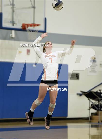 Thumbnail 3 in Saint Joseph vs. Glendora (CIF SS D3 Final) photogallery.