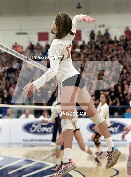 Thumbnail 3 in Saint Joseph vs. Glendora (CIF SS D3 Final) photogallery.