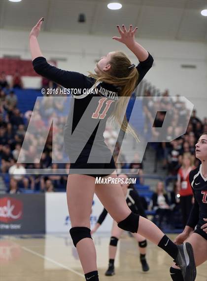 Thumbnail 2 in Saint Joseph vs. Glendora (CIF SS D3 Final) photogallery.