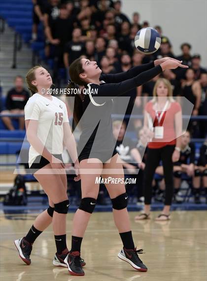Thumbnail 3 in Saint Joseph vs. Glendora (CIF SS D3 Final) photogallery.