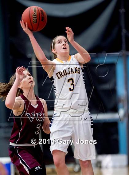 Thumbnail 1 in North vs South (Sacramento Optimist All-Star Basketball) photogallery.
