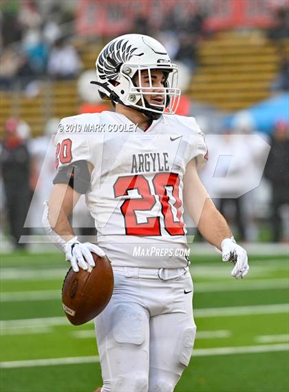 Thumbnail 1 in Argyle vs. Brownwood (UIL 4A Regional Semi-final) photogallery.