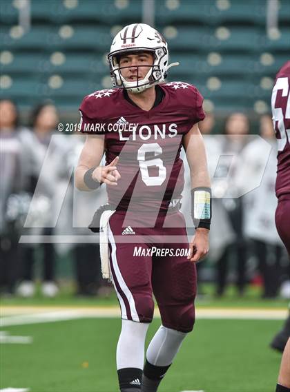 Thumbnail 3 in Argyle vs. Brownwood (UIL 4A Regional Semi-final) photogallery.