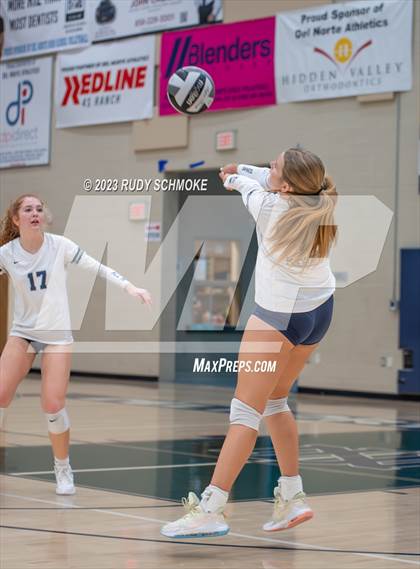 Thumbnail 2 in San Marcos @ Del Norte photogallery.