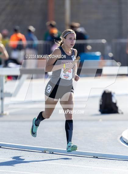 Thumbnail 1 in UF Relays (Saturday - 4 x 800 Meter Heat 1) photogallery.