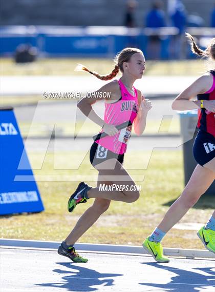 Thumbnail 1 in UF Relays (Saturday - 4 x 800 Meter Heat 1) photogallery.