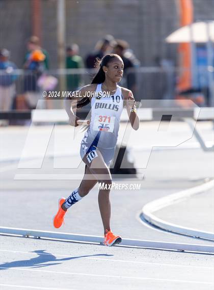 Thumbnail 2 in UF Relays (Saturday - 4 x 800 Meter Heat 1) photogallery.