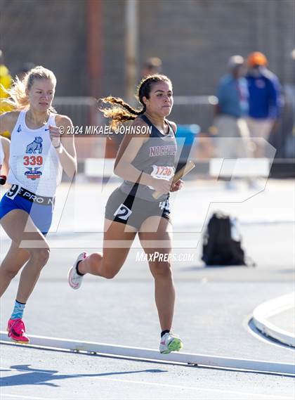 Thumbnail 2 in UF Relays (Saturday - 4 x 800 Meter Heat 1) photogallery.