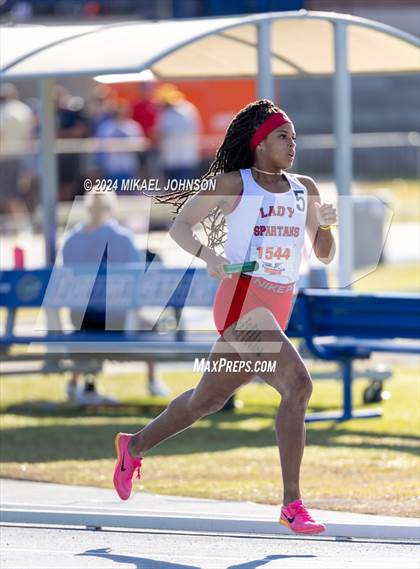 Thumbnail 2 in UF Relays (Saturday - 4 x 800 Meter Heat 1) photogallery.