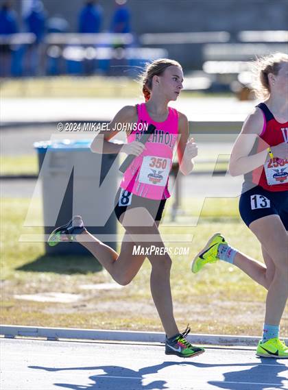 Thumbnail 2 in UF Relays (Saturday - 4 x 800 Meter Heat 1) photogallery.