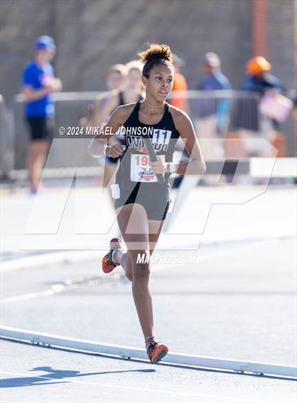 Thumbnail 2 in UF Relays (Saturday - 4 x 800 Meter Heat 1) photogallery.