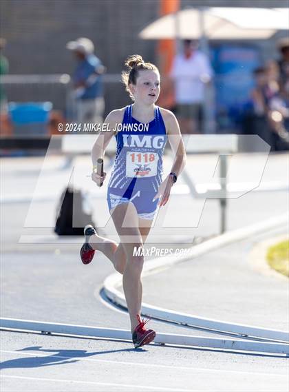 Thumbnail 3 in UF Relays (Saturday - 4 x 800 Meter Heat 1) photogallery.