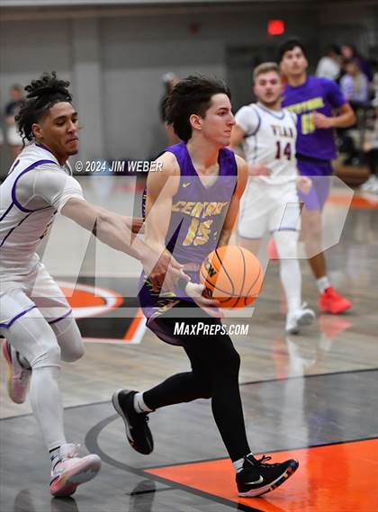 Thumbnail 1 in Vian vs Central (Sequoyah County Tournament) photogallery.
