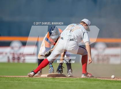 Thumbnail 3 in Taft vs Chatsworth photogallery.