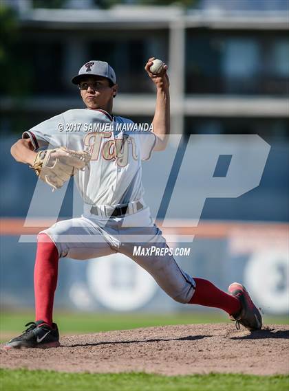 Thumbnail 1 in Taft vs Chatsworth photogallery.