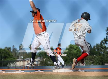 Thumbnail 3 in Taft vs Chatsworth photogallery.